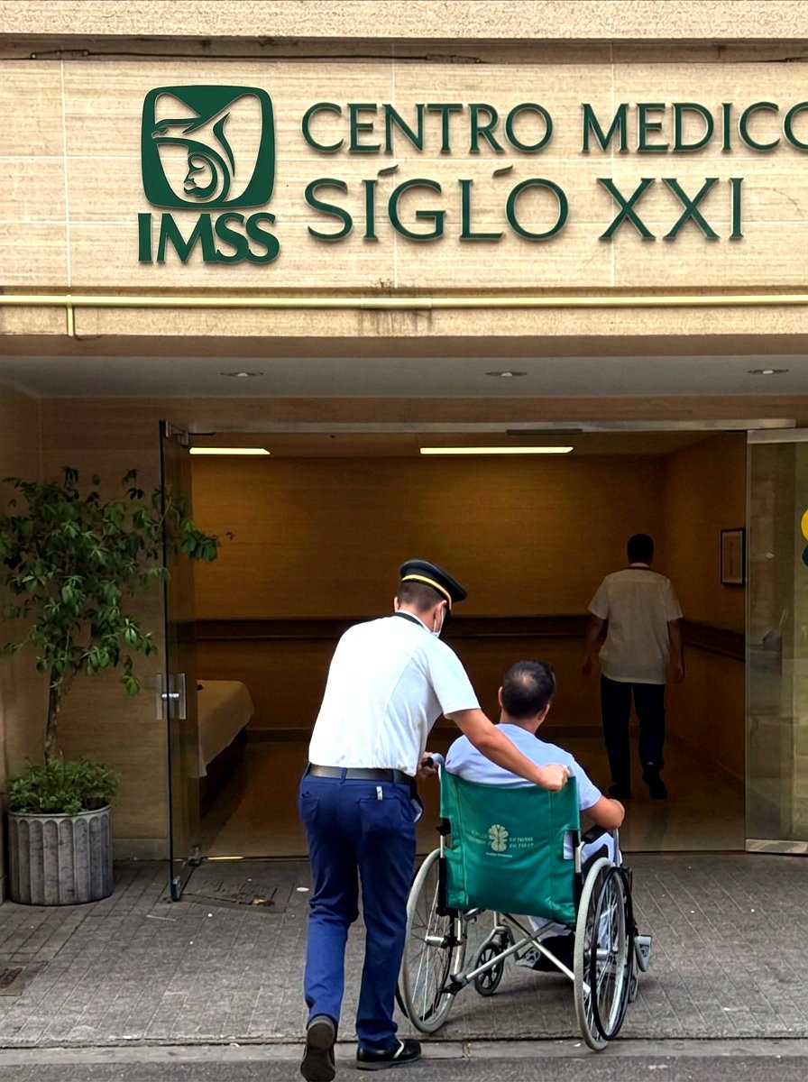 Hotel cerca del Centro Médico Nacional Siglo XXI · apoyo con silla de ruedas